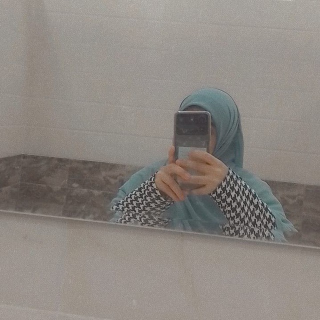 جوري مصطفى.