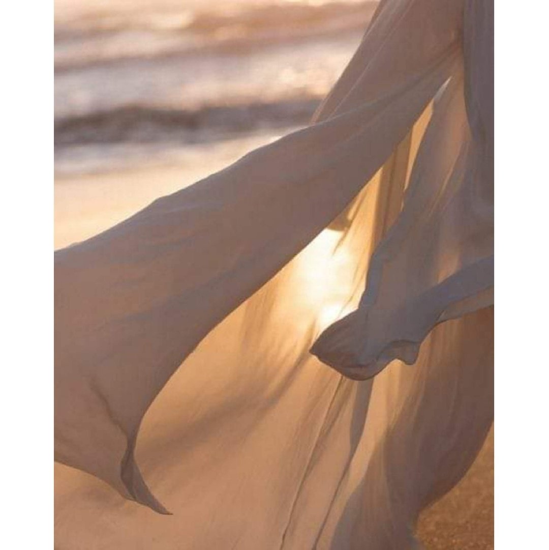 استاذة أمنية للتصحيح والتدقيق اللغوي حاصلة على دورة مصحح لغوي بالجامعة الأمريكية.